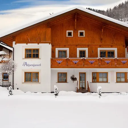 Alpenjuwel נאודרס